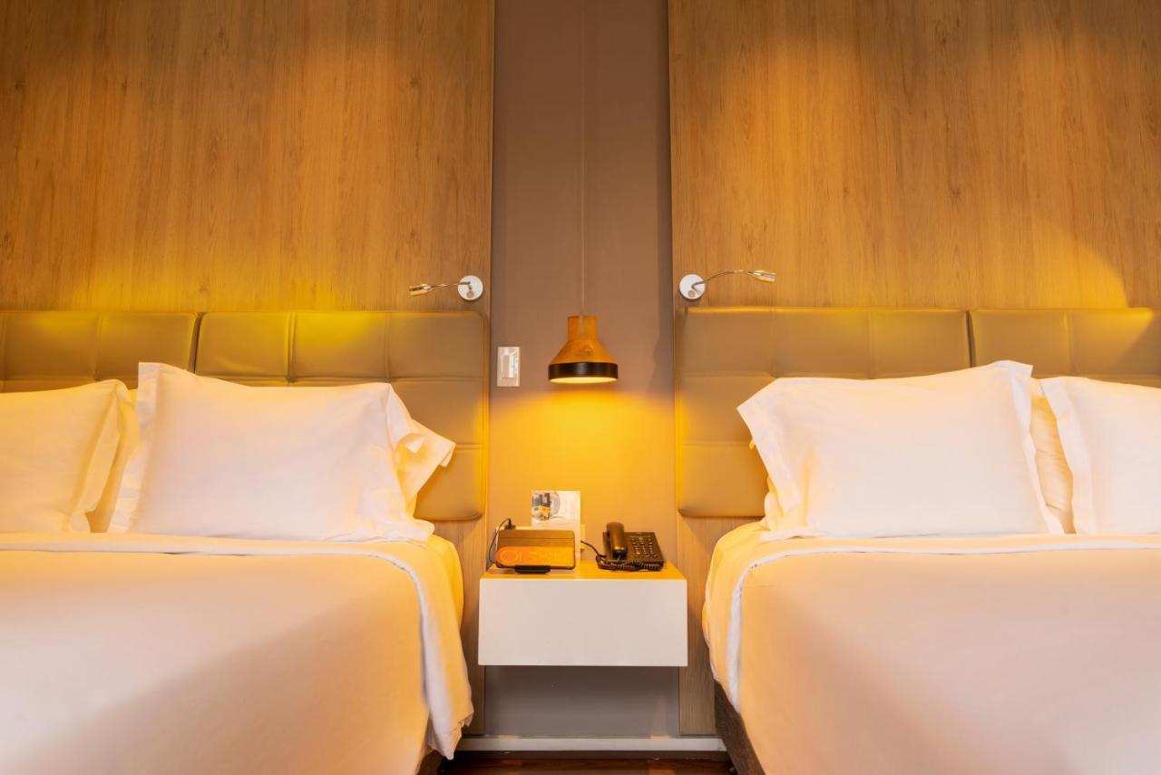 Quo Quality Hotel Manizales Exterior foto A room at the hotel