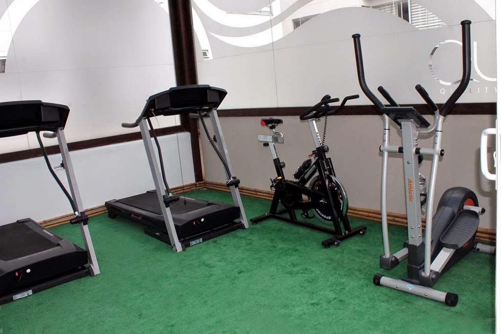 Quo Quality Hotel Manizales Facilități foto Elliptical trainer (right)
