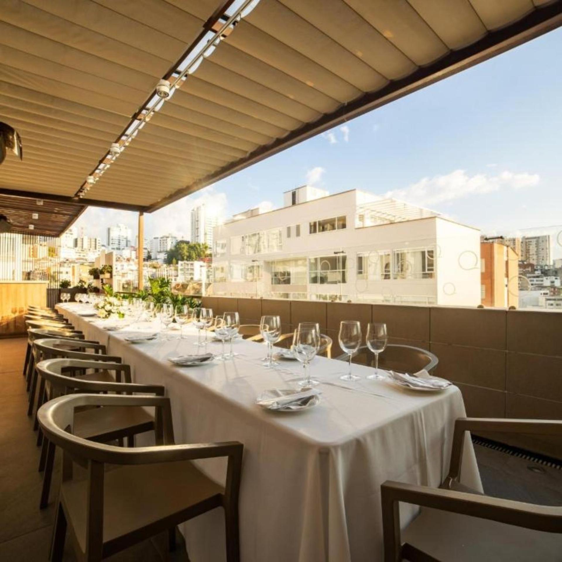 Quo Quality Hotel Manizales Exterior foto The Terrace at the Four Seasons Hotel