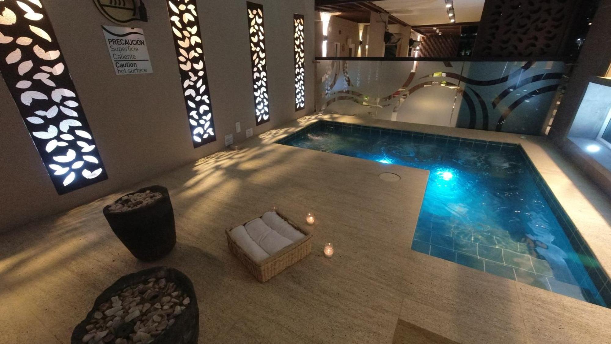 Quo Quality Hotel Manizales Exterior foto The pool at the spa