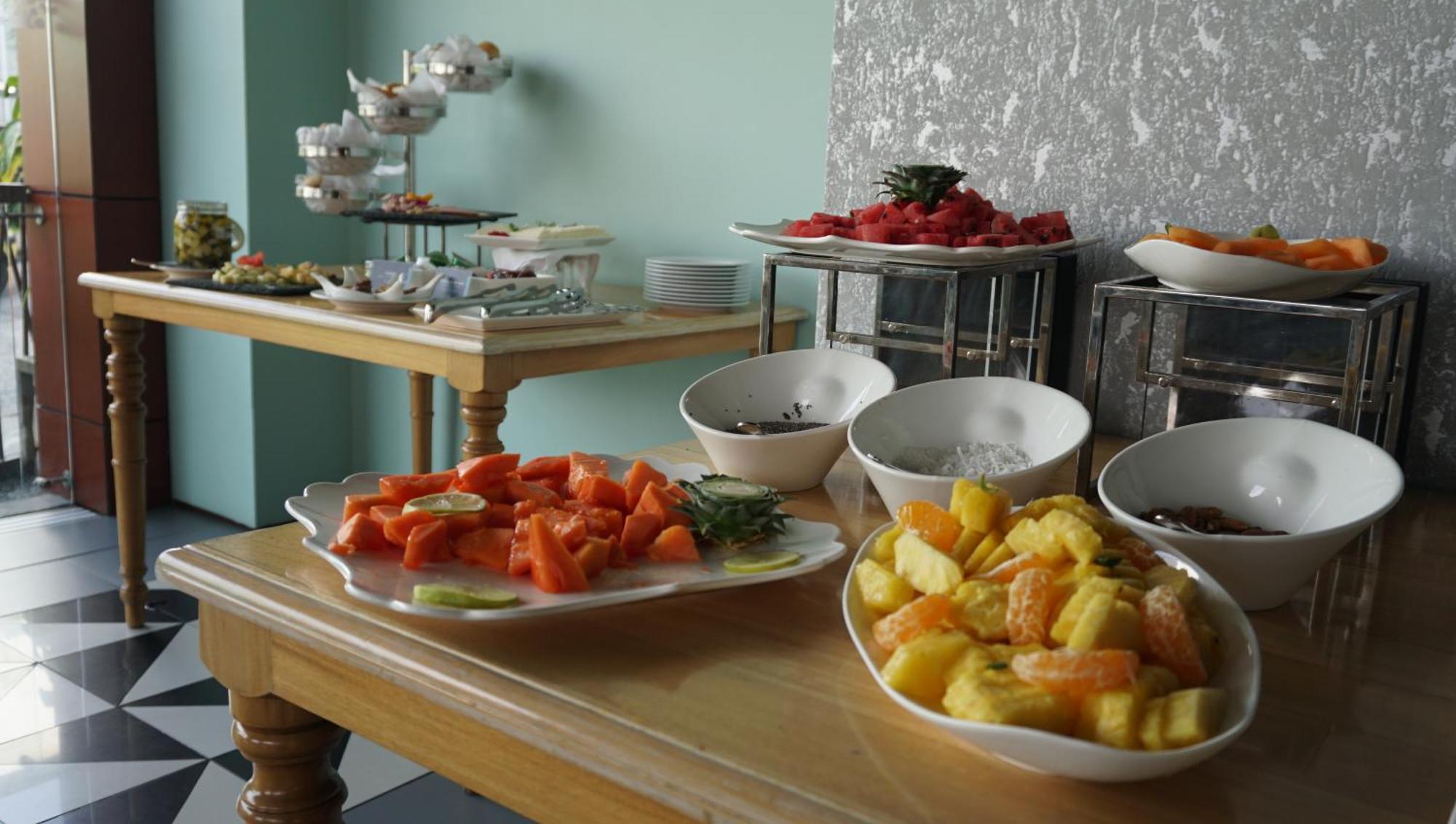 Quo Quality Hotel Manizales Exterior foto Fruit salad